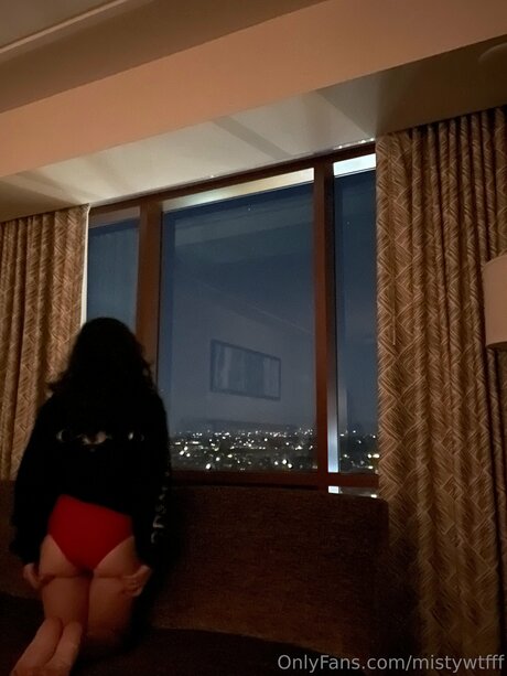 Mistywtfff star du porno adulte des photos