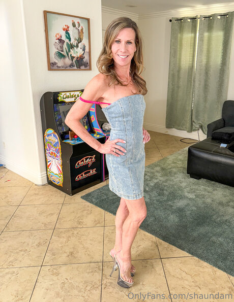 sexe lesbien onlyfans belle haute qualité des photos