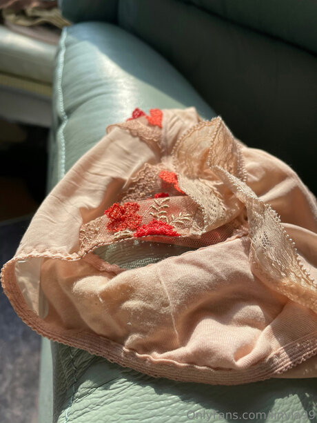 bikini ado onlyfans magnifique parfait photos