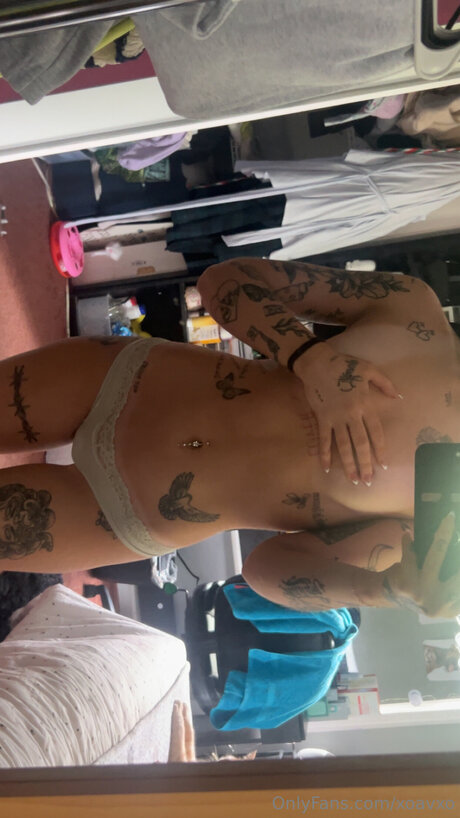 Xoavxo modèle sexy des photos