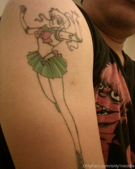 Marcotheeazz haut modèle archive