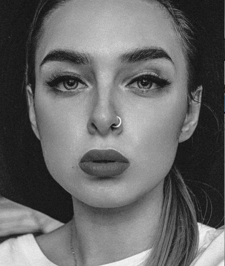 Elsa Jay belle actrice galeries