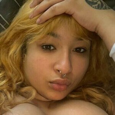 Jenni215 actrice libre photos