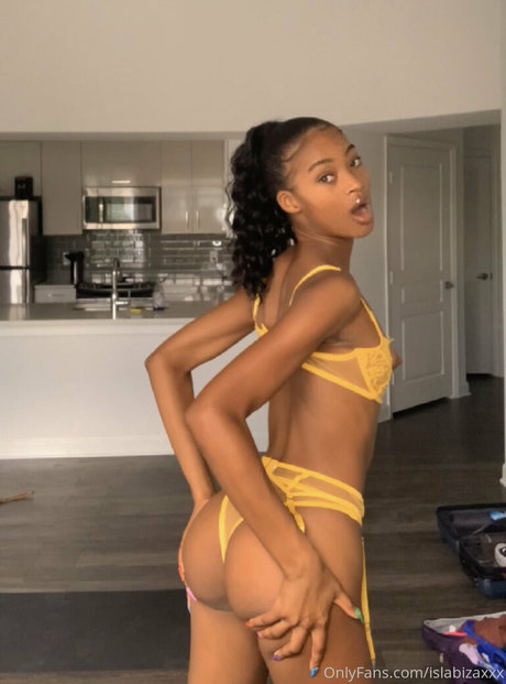 pieds libres onlyfans xxx parfait img