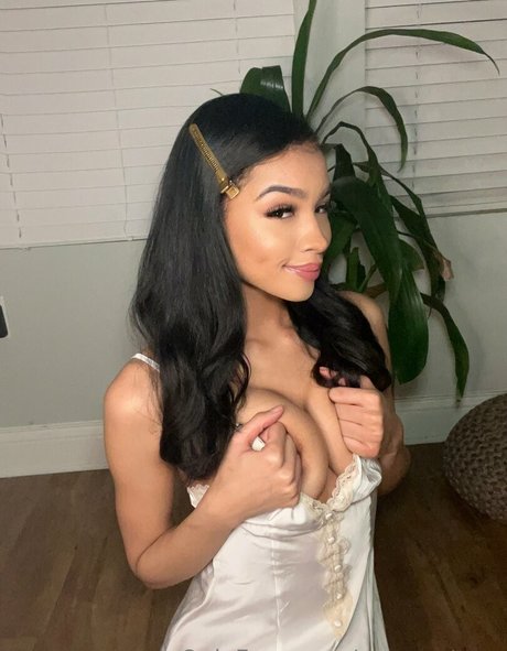 bikini nu onlyfans bon galerie