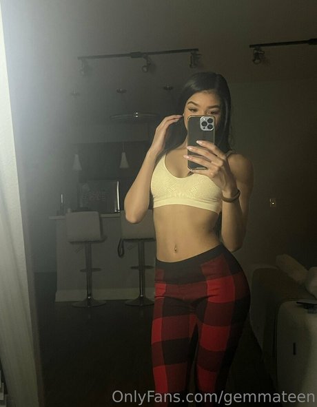 fans de gothique asiatique uniquement nu gratuit photos