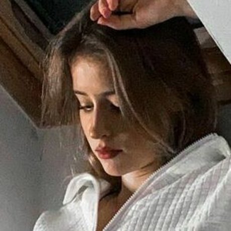 fans asiatiques maigres uniquement chaud parfait des photos