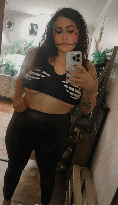 josiejaxxon modèle gratuit images