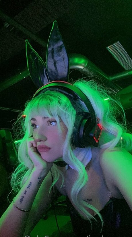 joelenesa étoile nue img