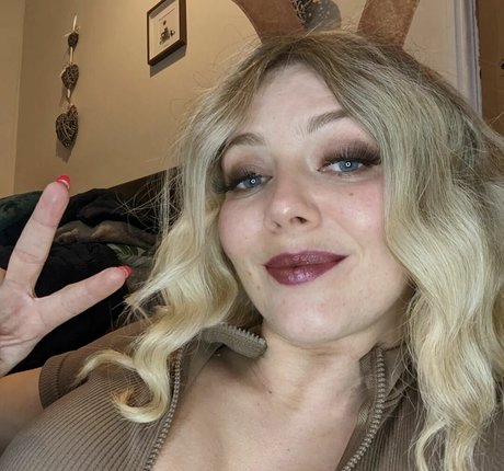 Aurora Indica art star du porno image