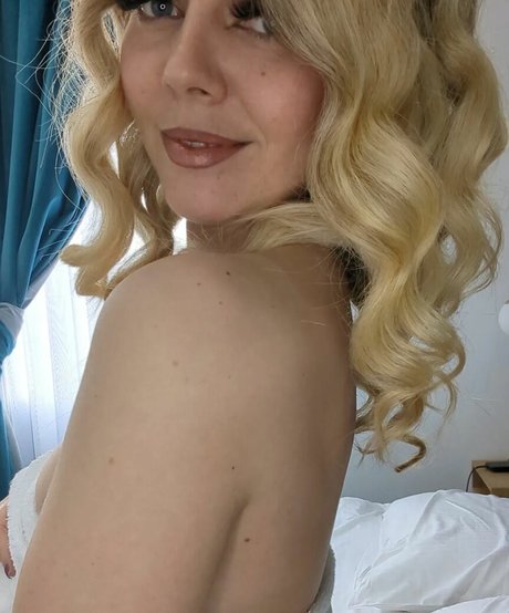 Aurora Indica star du porno parfaite archive