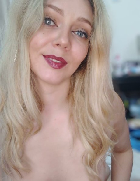 Aurora Indica jolie étoile galerie