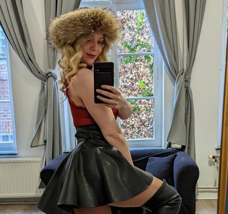 Aurora Indica actrice nue archive