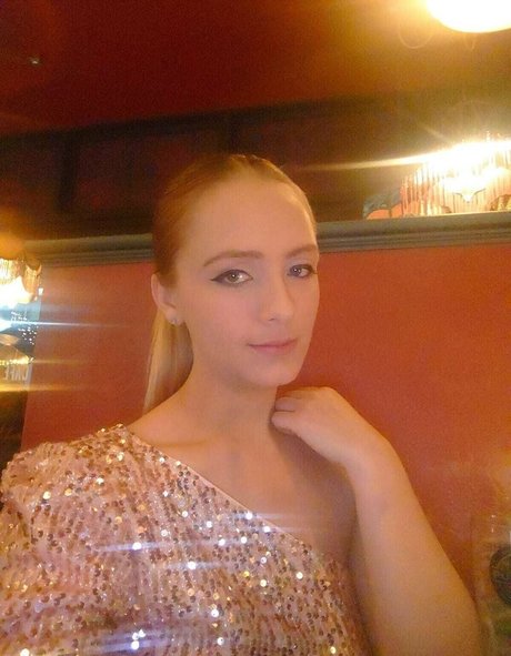 kayleigh95 étoile érotique img