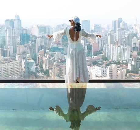 vieille milf onlyfans plutôt parfait photo