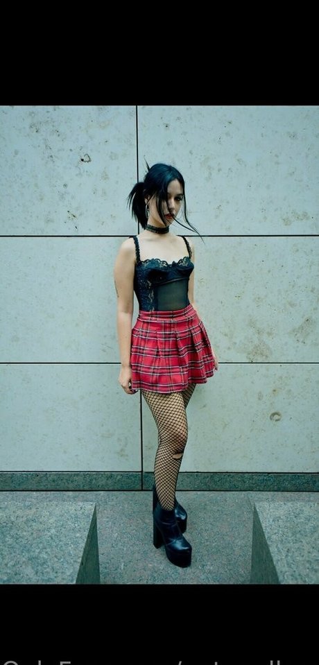 antonellamaria actrice de grande qualité des photos