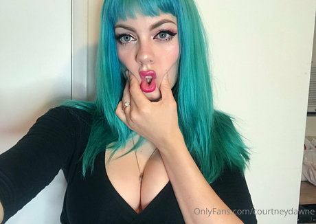 courtneydawne nus de stars du porno images