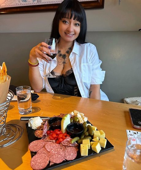 visage blond uniquementfans érotique chaud galerie