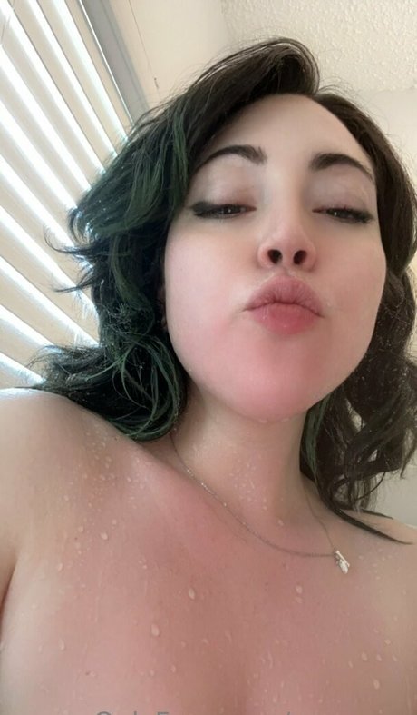 rueeruee étoile exclusive img