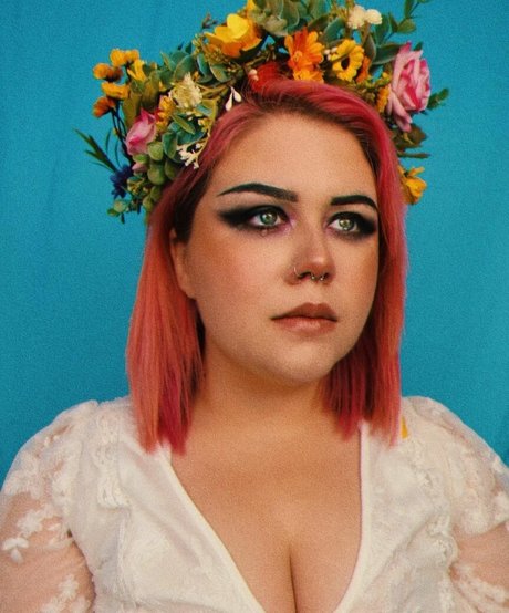 lingerie milf uniquementfans nus sexy archive