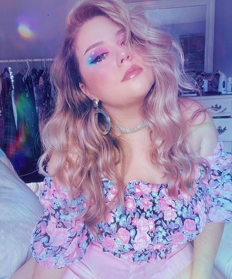 fans asiatiques célèbres adulte exclusif images