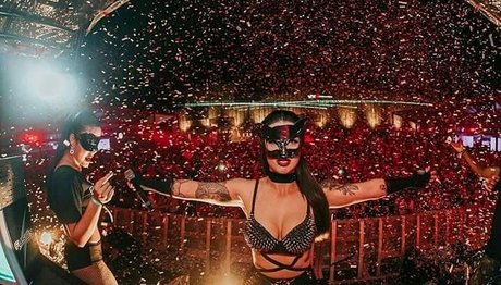 Barbara Labres star du porno érotique galerie