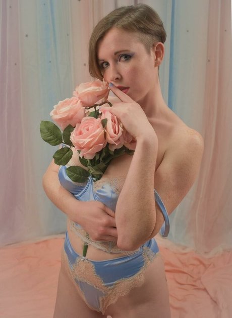 Tayliss Forge modèle sexy des photos