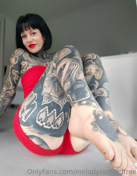 melodyradfordfree modèles nus images