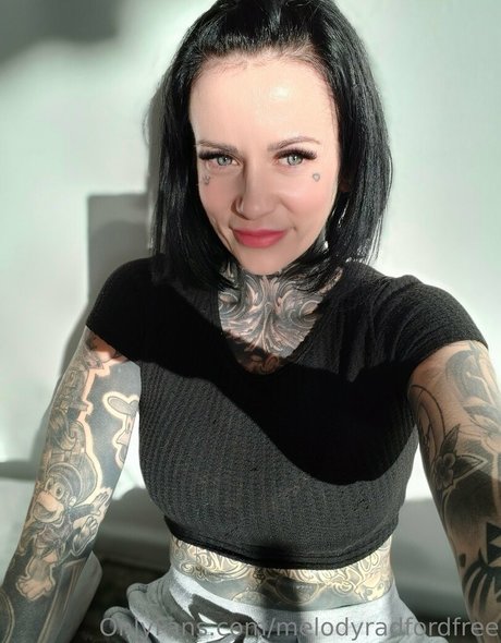 melodyradfordfree modèle porno collection