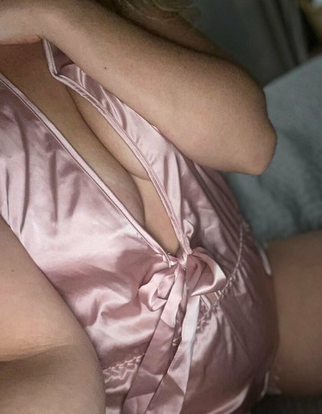 pawg ébène uniquementfans haut érotique des photos