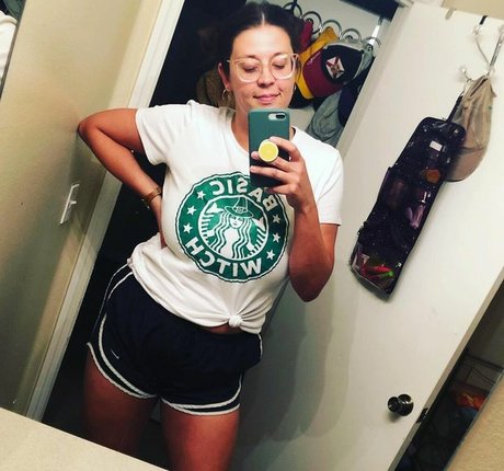 tallnerdywoman étoile adulte archive