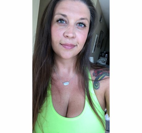 tallnerdywoman meilleure étoile img