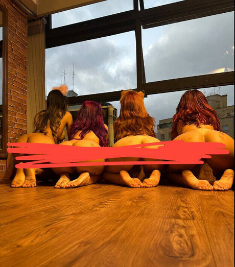 Lara Barroso actrice libre des photos