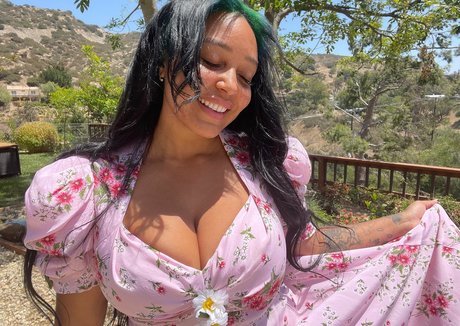 bang uniquementfans hd parfaite photo