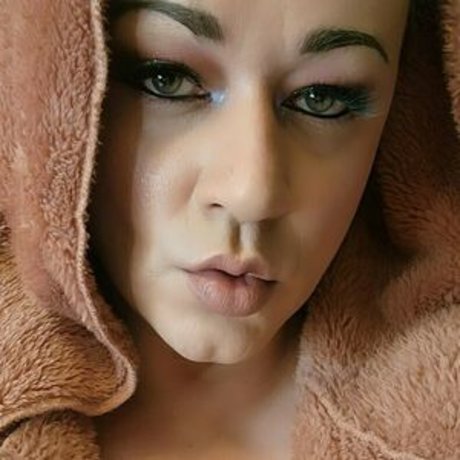 simonedahlia modèle de haute qualité galerie