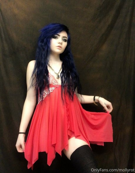MollyRot actrice nue des photos