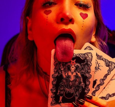 Alexiagwen star du porno belle galerie