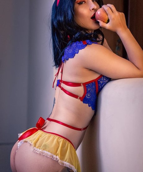 Alexiagwen star érotique img