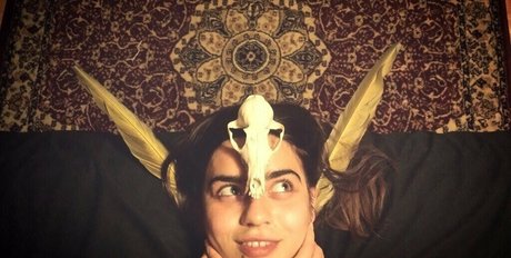 EroicaForest nus star du porno des photos