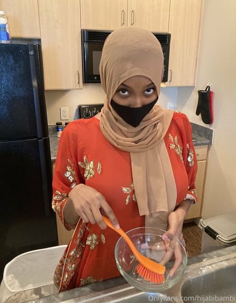 HijabiBambi modèles nus collection