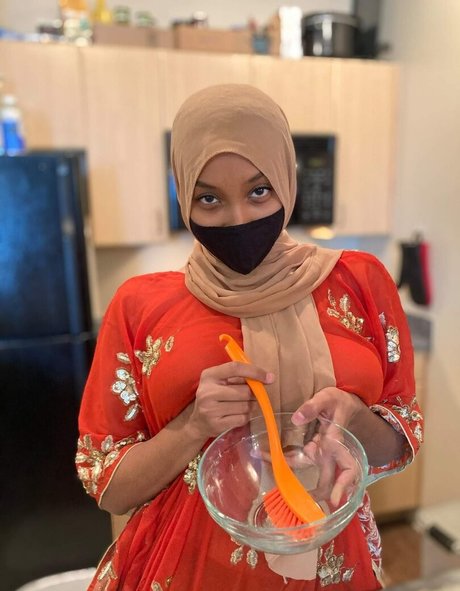 HijabiBambi modèle de sexe photo
