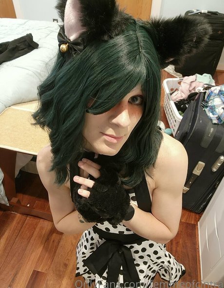 femmeofcintra modèle sexy photos