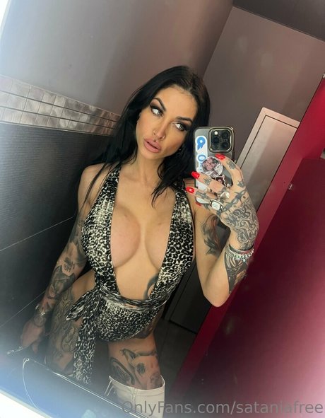 sataniafree star du porno érotique galerie