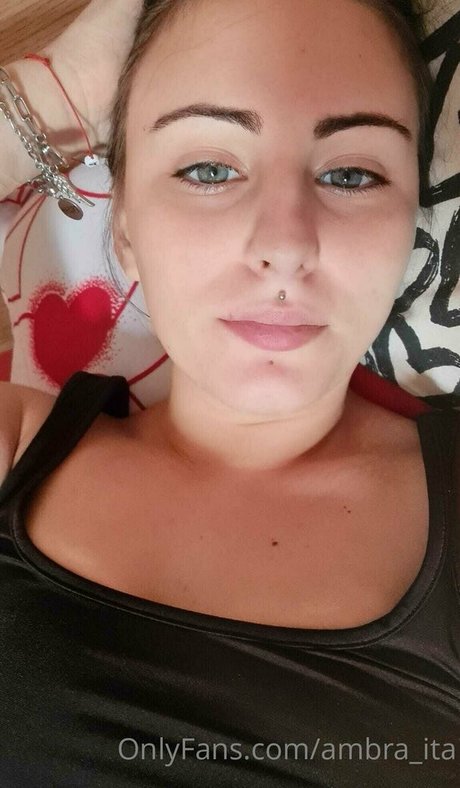 ambra ita00 modèle joli archive