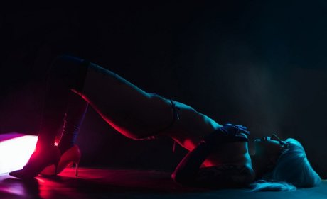 spicynika_ sexe star images