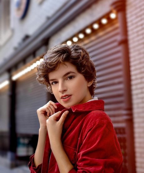 Karina Martins modèle nu img