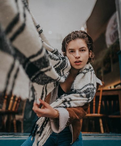 Karina Martins modèle chaud des photos