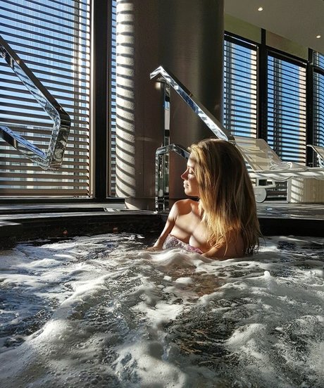 mamie milf onlyfans belle nue photos