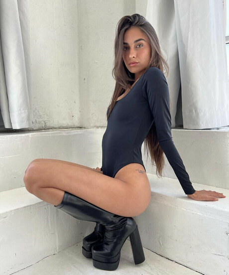 Nikki Jayy star du porno hd galerie