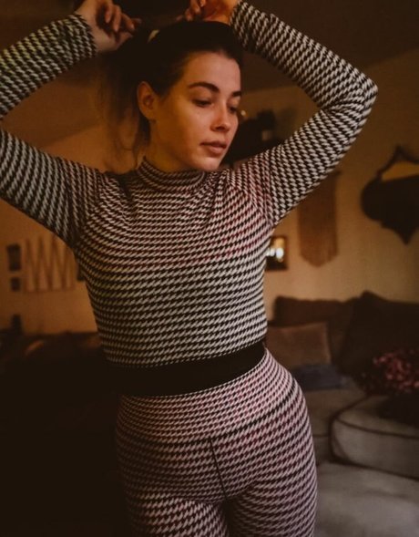 Justseum modèles nus images